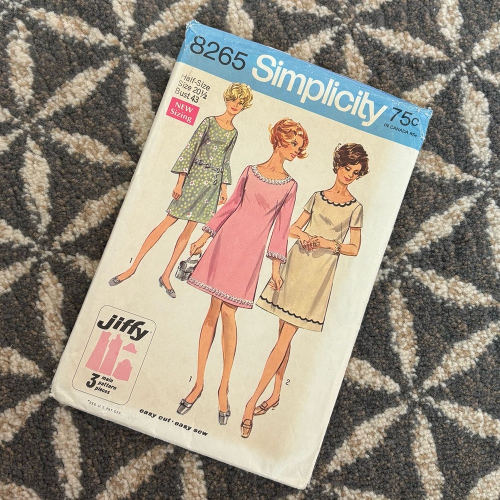 60's Simplicity Pattern 8265 - Misses Midi/Mini Dress Pattern - Bust 43